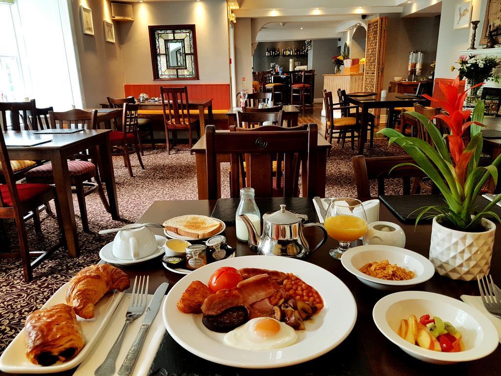 Dunster Castle Hotel Экстерьер фото